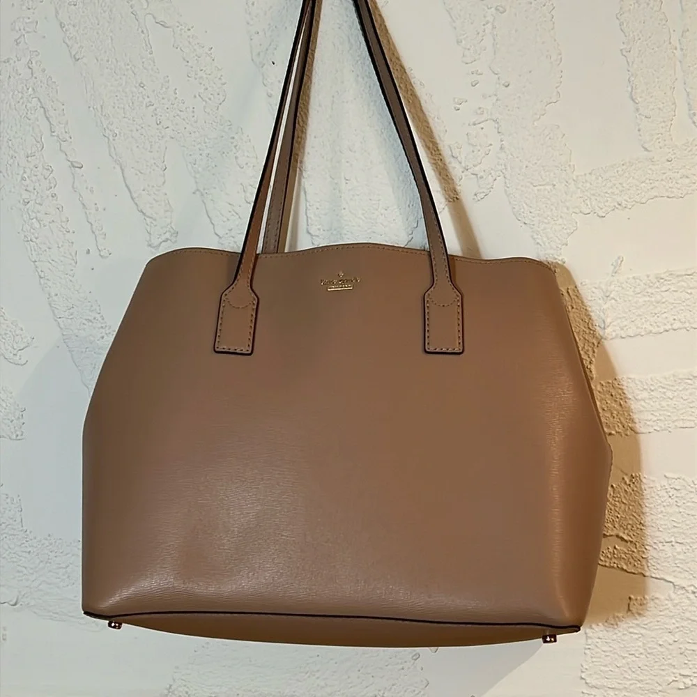 NWOT Kate Spade Hadley Road Dina Tote